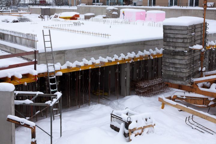 Construction workers at high risk as UK is set to freeze up